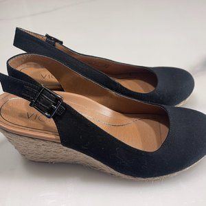 Vionic Coralina Black Canvas Slingback Espadrille Wedge Heel